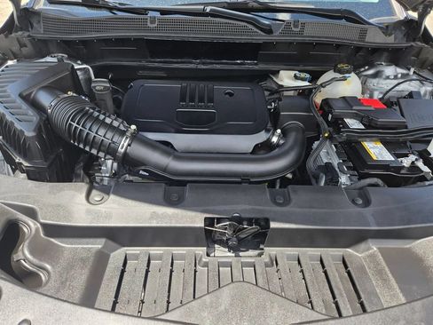 Used 2025 Chevrolet Blazer LT FWD image 36