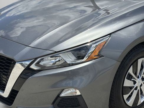 Used 2021 Nissan Altima 2.5 S FWD image 29