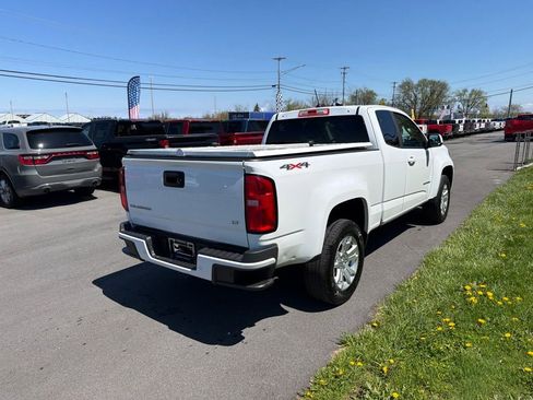 Used 2022 Chevrolet Colorado LT w/ Fleet Safety Package AWD/4WD image 3