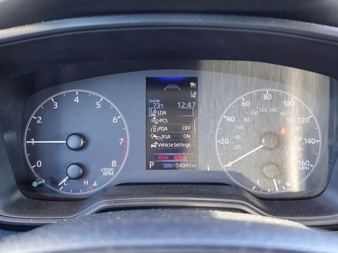 Used 2024 Toyota Corolla LE image 11