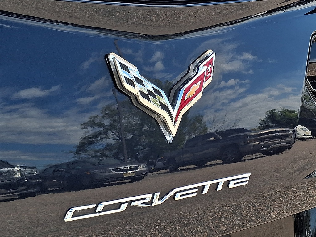 Used 2015 Chevrolet Corvette Stingray Coupe w/ 3LT Preferred Equipment Group RWD image 33