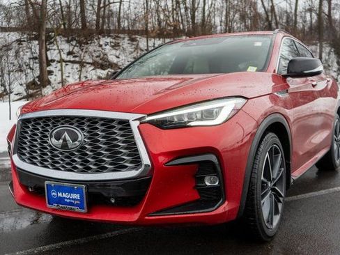 Used 2023 INFINITI QX55 Essential AWD/4WD image 2