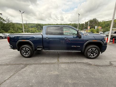 Used 2022 GMC Sierra 2500 AT4 w/ Snow Plow Prep/Camper Package AWD/4WD image 6