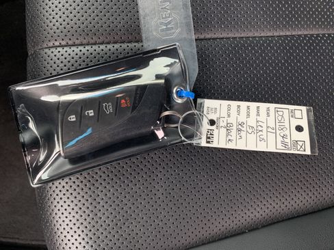 Certified 2021 Lexus ES 350 F Sport w/ Accessory Package 2 image 37