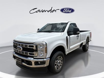 New 2025 Ford F350 XLT w/ FX4 Off-Road Package