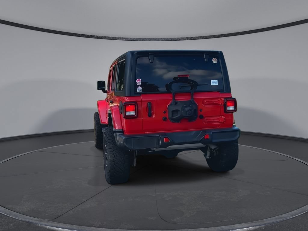 Used 2022 Jeep Wrangler Unlimited Sahara w/ Cold Weather Group AWD/4WD image 7