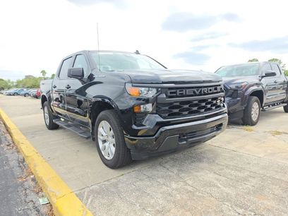 Used 2025 Chevrolet Silverado 1500 Custom