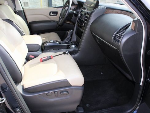 Used 2022 INFINITI QX80 Premium Select w/ Cargo Package image 18