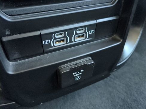 Used 2021 RAM 1500 Laramie image 16