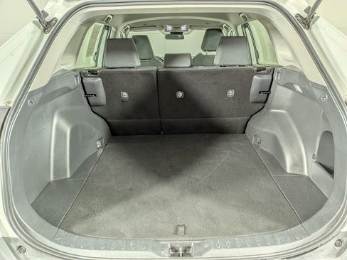 Used 2024 Toyota RAV4 LE image 10