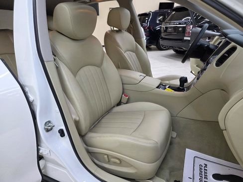 Used 2017 INFINITI QX50 2WD w/ Premium Plus Package image 20