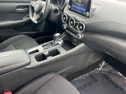 Used 2023 Nissan Sentra SV image 15