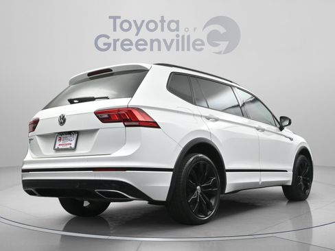 Used 2021 Volkswagen Tiguan SE R-Line FWD image 14