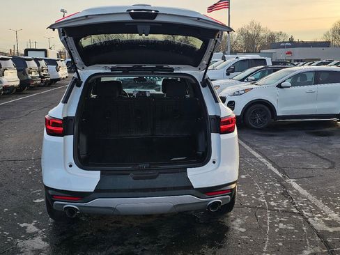 Used 2024 Chevrolet Blazer LT w/ Midnight/Sport Edition image 7