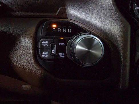 Used 2020 RAM 1500 Laramie image 26