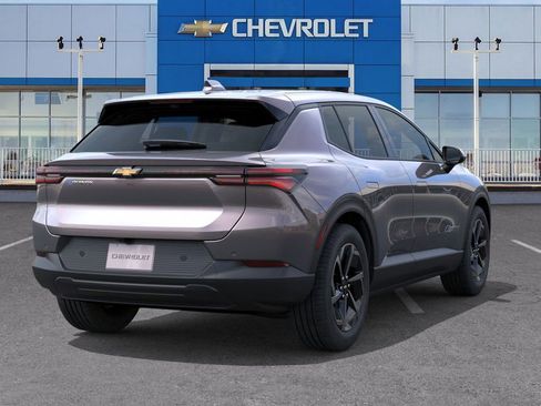 New 2026 Chevrolet Equinox EV LT image 4