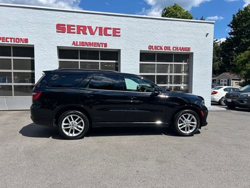 Used 2022 Dodge Durango GT image 1