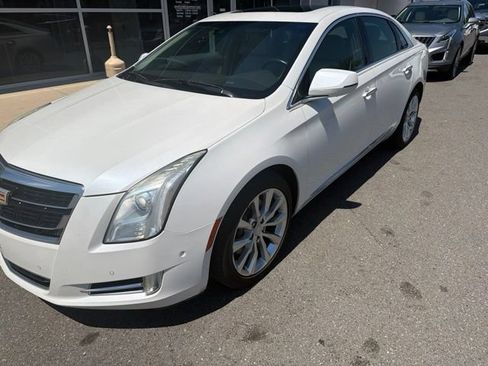 Used 2016 Cadillac XTS Luxury w/ Driver Awareness Package FWD image 2