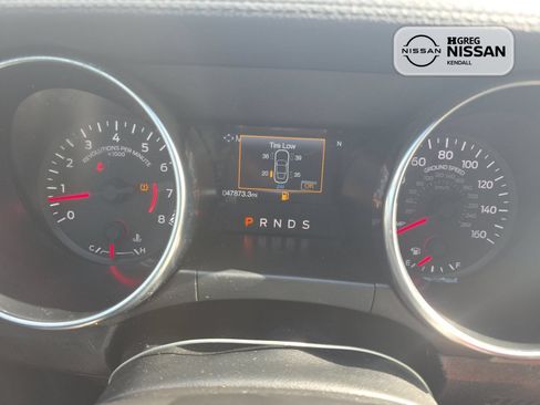 Used 2020 Ford Mustang Premium RWD image 11