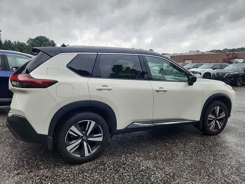 Used 2023 Nissan Rogue SL AWD/4WD image 4