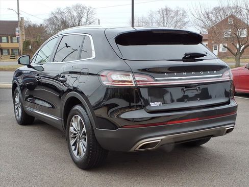 Certified 2023 Lincoln Nautilus AWD w/ Premium Package image 5