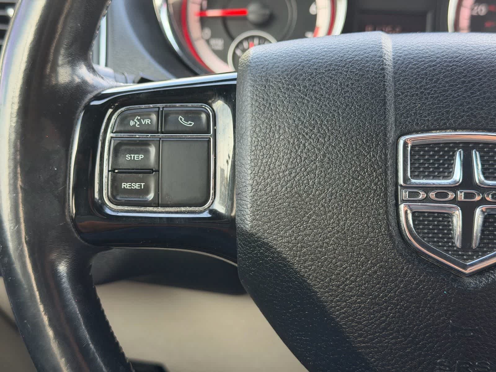Used 2019 Dodge Grand Caravan SXT FWD image 24