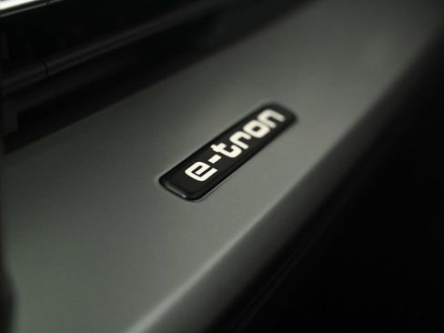 New 2026 Audi Q4 e-tron Premium Plus image 20