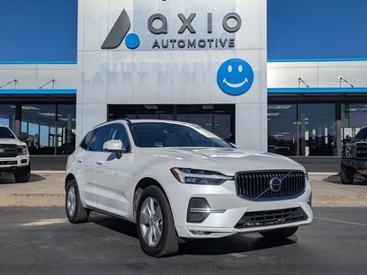 Used 2022 Volvo XC60 B5 Momentum