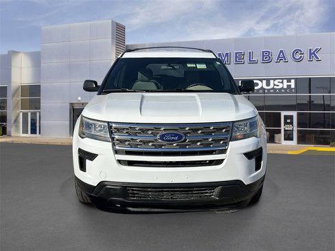 Used 2018 Ford Explorer 4WD image 2