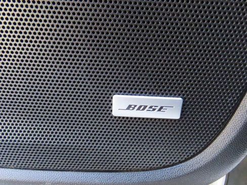 Used 2018 GMC Terrain SLT image 29