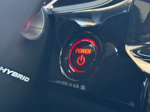 Certified 2025 Honda Civic Sport image 23
