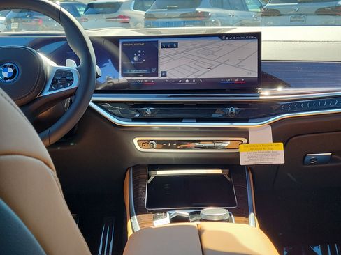 New 2026 BMW X5 xDrive50e w/ M Sport Package image 12