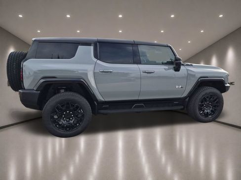 New 2026 GMC Hummer EV SUV AWD/4WD image 10