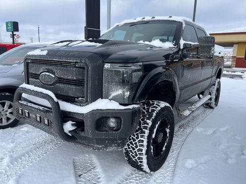 Used 2012 Ford F350 Lariat w/ Lariat Ultimate Pkg image 3