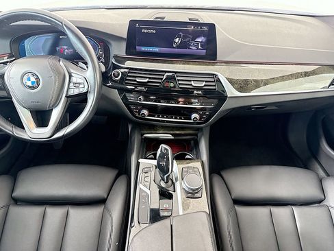 Used 2020 BMW 530e RWD image 14