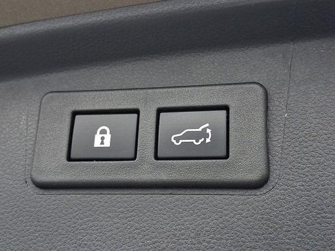 Certified 2025 Subaru Outback Premium w/ Popular Package #1A image 30