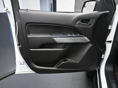 Used 2021 Chevrolet Colorado ZR2 image 19