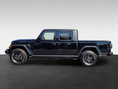 New 2025 Jeep Gladiator Willys image 7