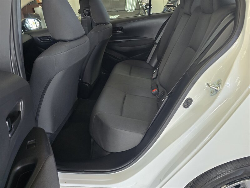 Used 2025 Toyota Corolla LE FWD image 13