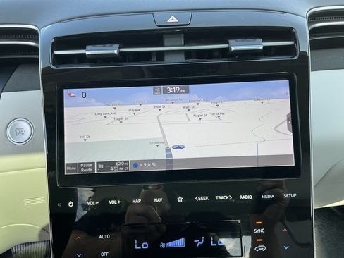 Used 2022 Hyundai Tucson Limited AWD/4WD image 34
