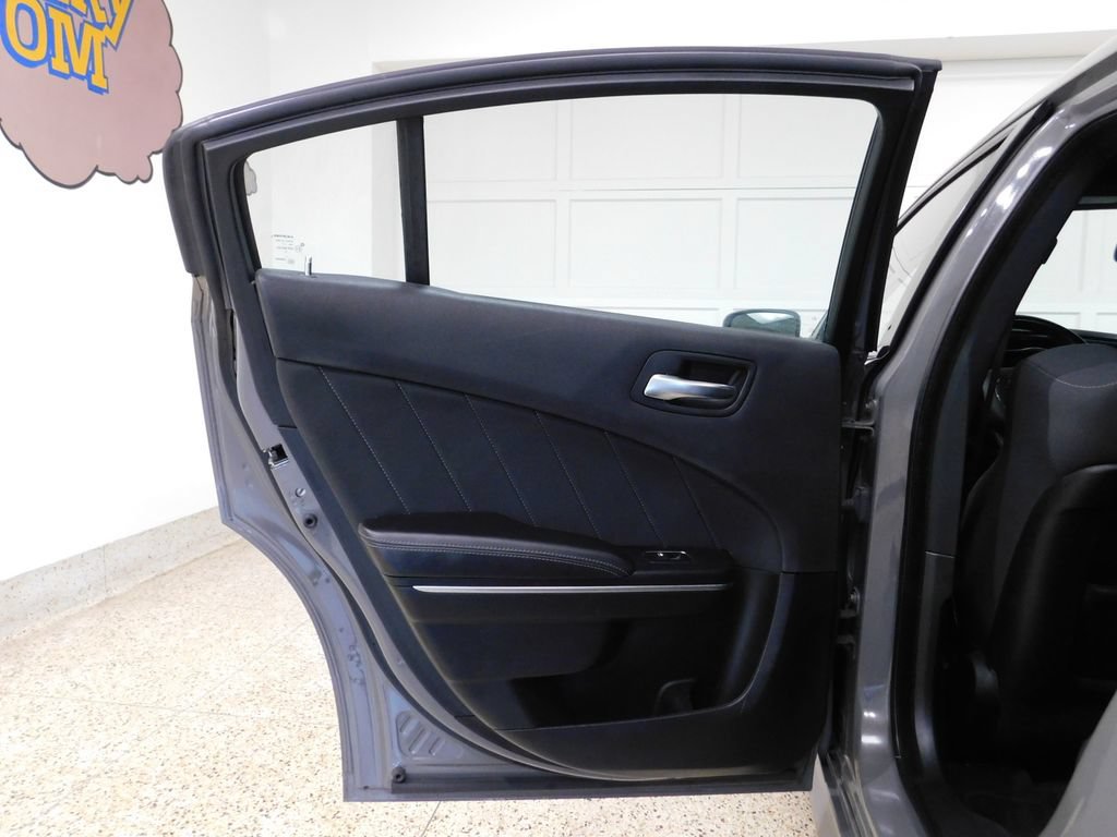 Used 2018 Dodge Charger R/T Scat Pack RWD image 58