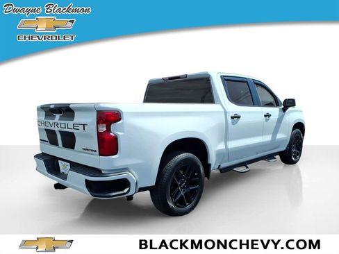 Used 2023 Chevrolet Silverado 1500 Custom w/ Rally Edition RWD image 3