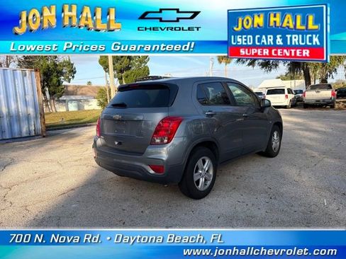 Used 2020 Chevrolet Trax LS w/ Tint and Cruise Package image 11