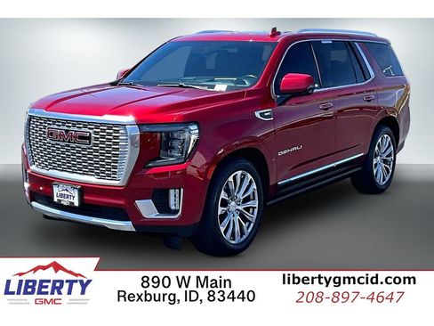 Used 2021 GMC Yukon Denali w/ Denali Ultimate Package AWD/4WD image 1