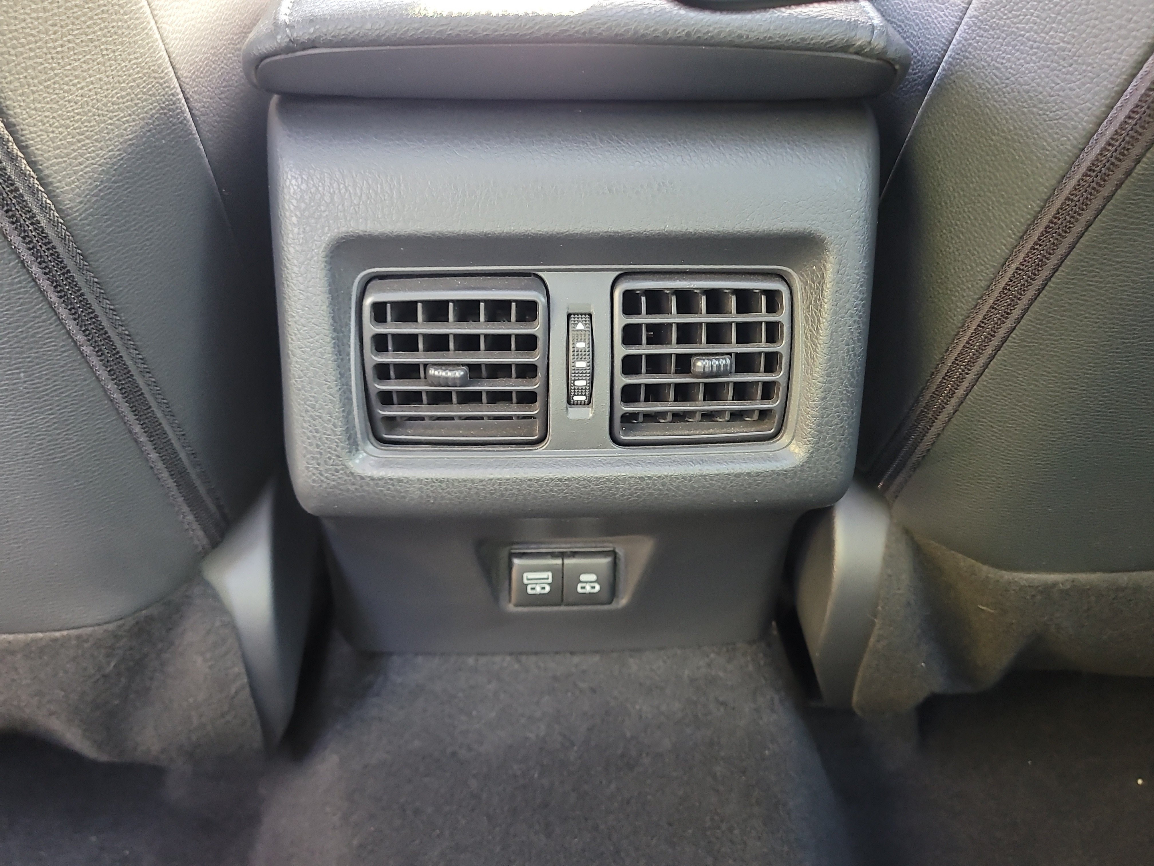 Certified 2025 Toyota Camry XSE FWD image 15