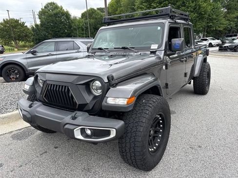 Used 2021 Jeep Gladiator Sport AWD/4WD image 4
