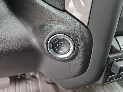 Used 2025 GMC Sierra 3500 Pro w/ 1SA Pro Safety Plus Package image 19