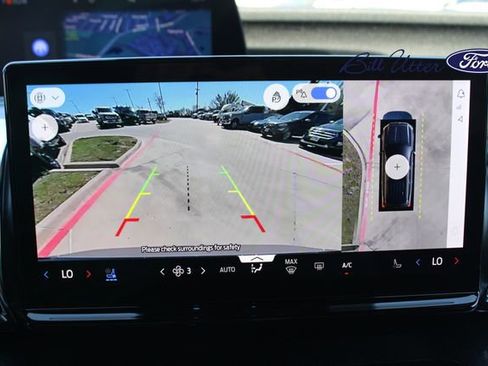 New 2026 Ford Expedition Max Platinum image 17