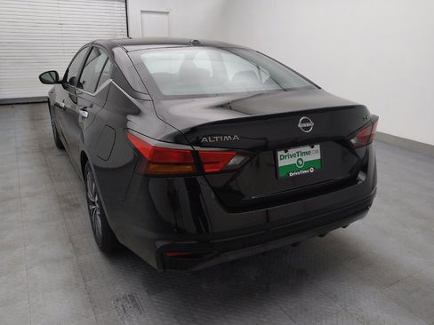 Used 2024 Nissan Altima 2.5 SV image 6