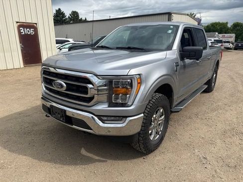 Used 2022 Ford F150 XLT w/ Equipment Group 302A High AWD/4WD image 5